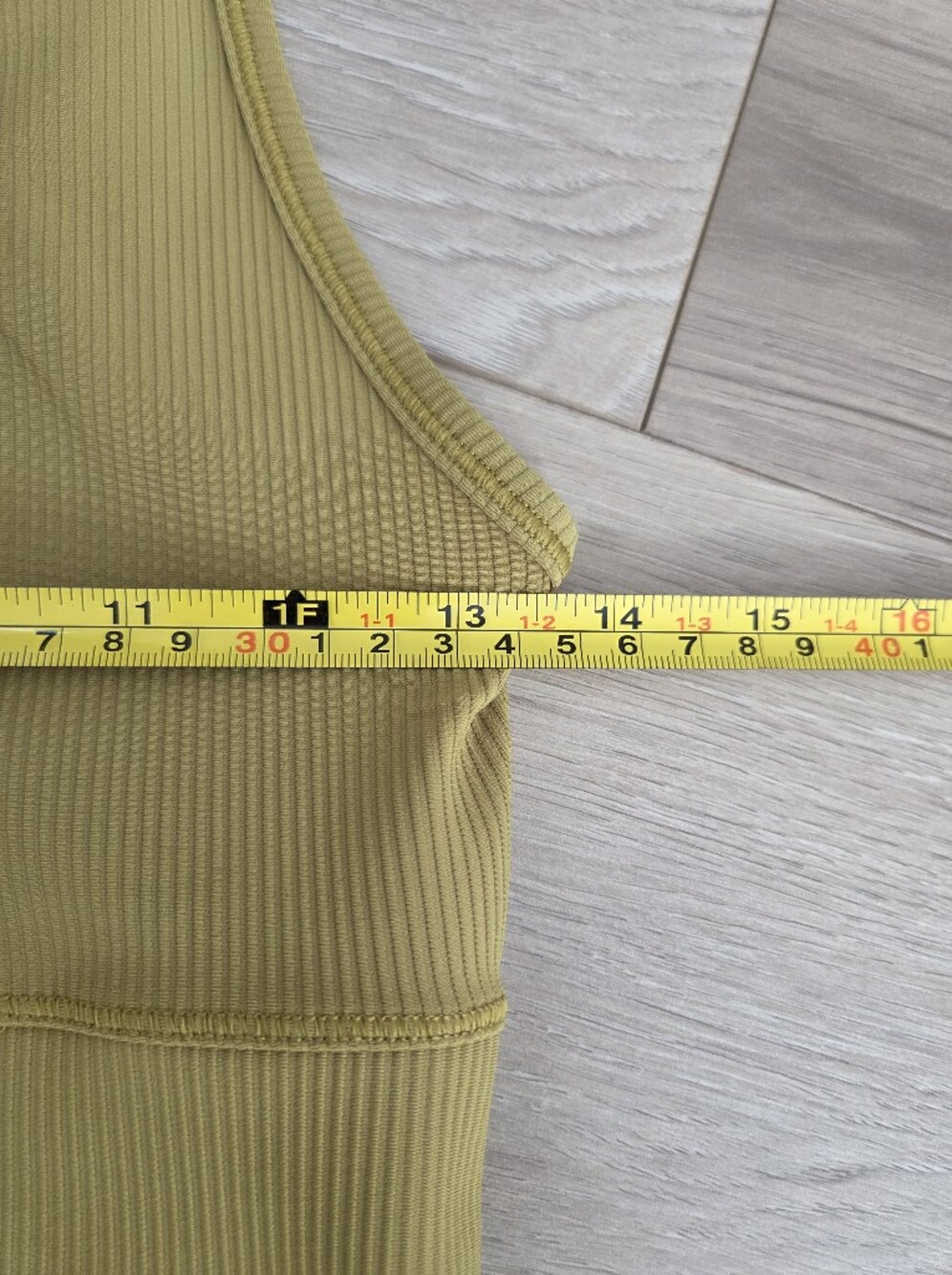 Lululemon Power Pivot Ribbed 💛 - Picture 7 of 7